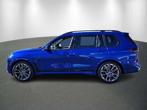 2026 BMW X7 M60i