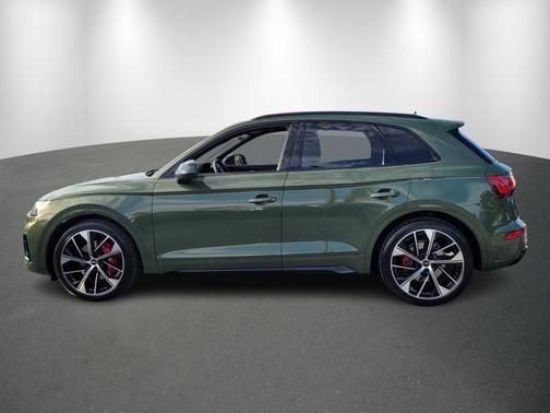 2023 Audi SQ5 Premium Plus