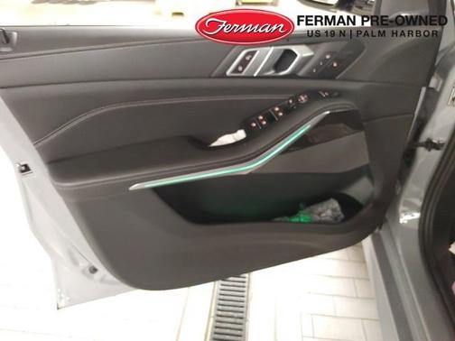 2024 BMW X5 M60i