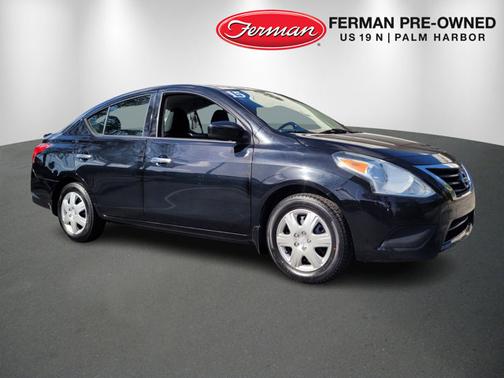 2015 Nissan Versa SV
