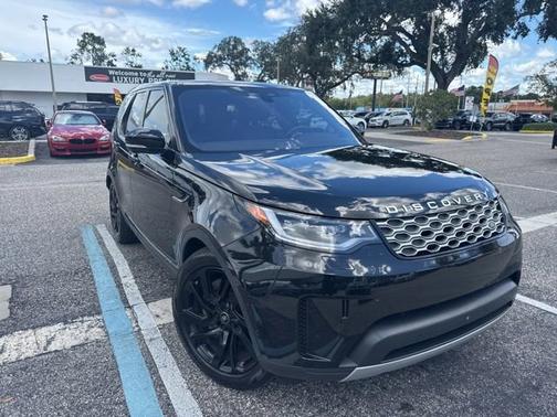 2022 Land Rover Discovery S