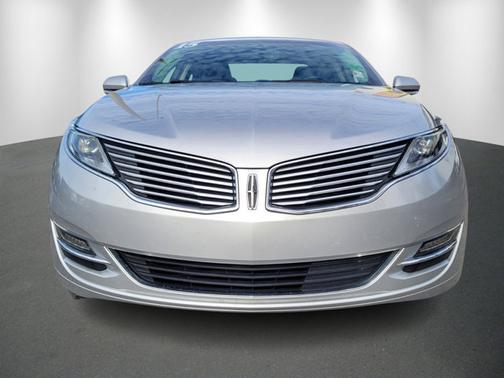 2015 Lincoln MKZ Base