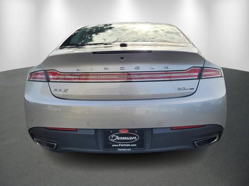 2015 Lincoln MKZ Base