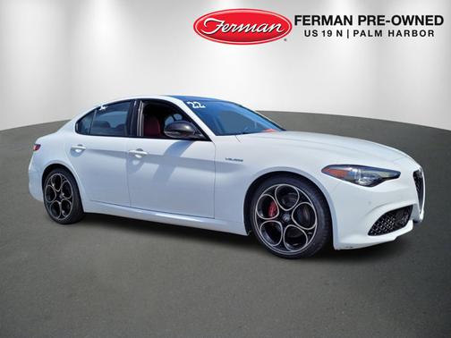 2022 Alfa Romeo Giulia Veloce