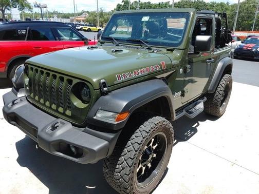 2021 Jeep Wrangler Islander