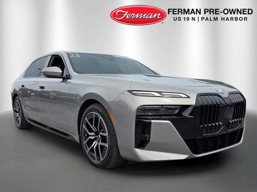 Oxide Grey Metallic 2023 BMW 740 740i