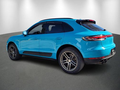 2021 Porsche Macan Base