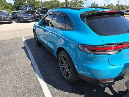 2021 Porsche Macan Base