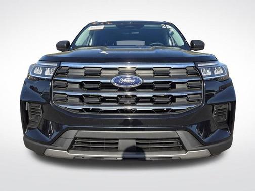 Black Metallic 2025 Ford Explorer Active