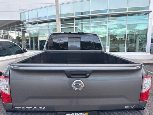 2018 Nissan Titan SV