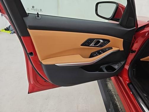 2024 BMW 330 330i