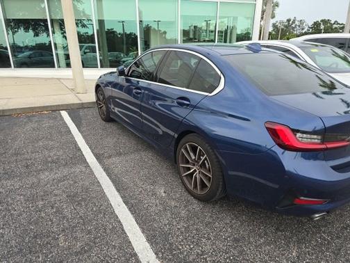 2022 BMW 330 330i