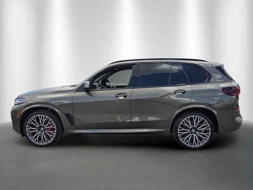 Manhattan Green Metallic 2026 BMW X5 xDrive40i