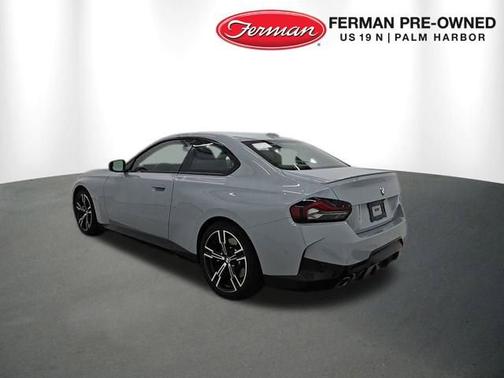 2024 BMW 230 230i