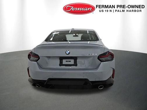 2024 BMW 230 230i