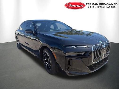 Black Sapphire Metallic 2024 BMW 750e 750e xDrive