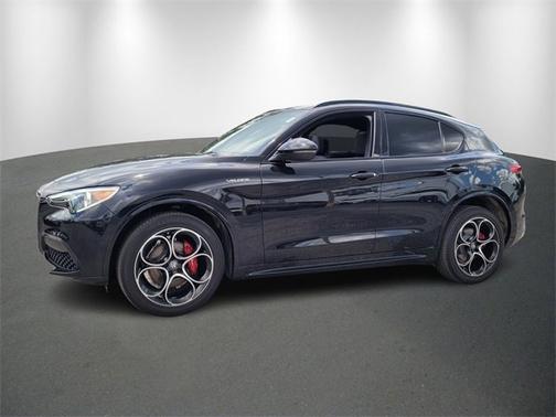 2022 Alfa Romeo Stelvio Veloce