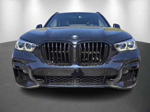 2023 BMW X5 M50i