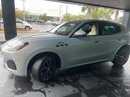 2023 Maserati Grecale Modena