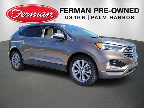 2019 Ford Edge Titanium
