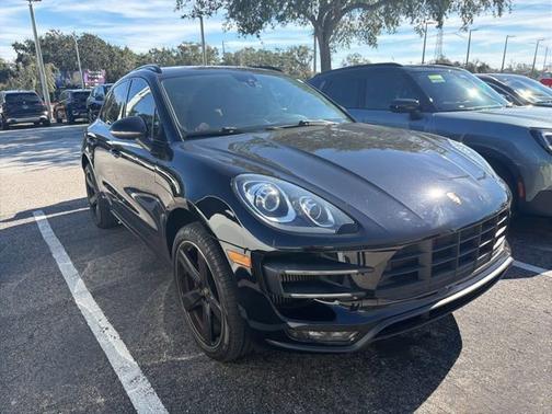 2017 Porsche Macan Turbo