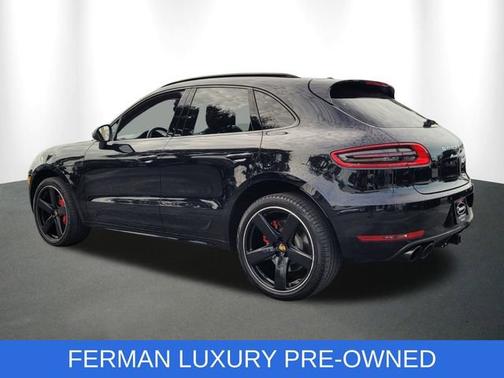 2017 Porsche Macan Turbo