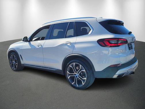 2022 BMW X5 sDrive40i