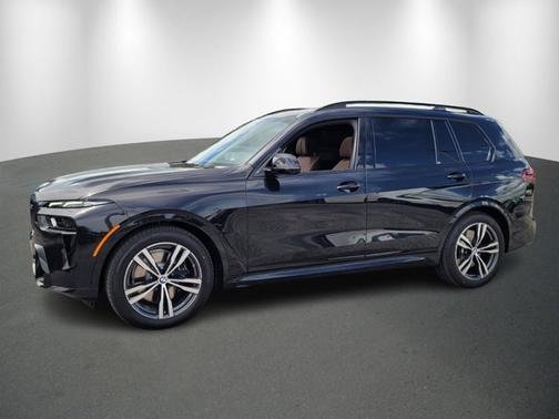 2026 BMW X7 M60i