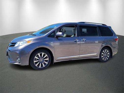 2020 Toyota Sienna Limited Premium