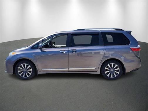 2020 Toyota Sienna Limited Premium