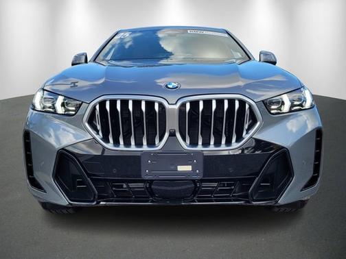 2025 BMW X6 xDrive40i