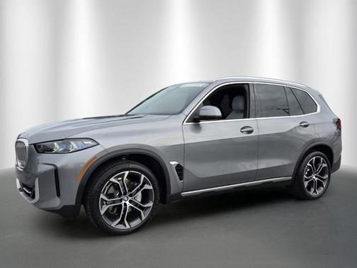 Skyscraper Grey Metallic 2024 BMW X5 sDrive40i