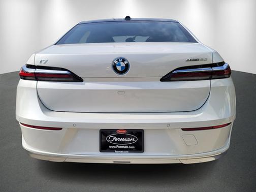 2025 BMW i7 eDrive50