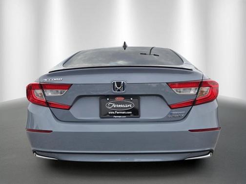 Sonic Gray Pearl 2022 Honda Accord Hybrid Sport