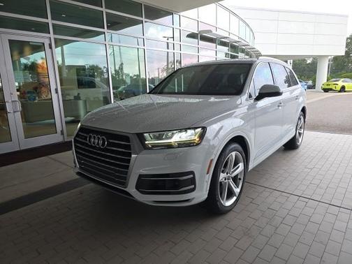 2019 Audi Q7 55 Prestige
