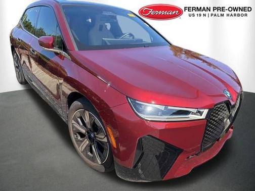 Aventurin Red Metallic 2023 BMW iX xDrive50