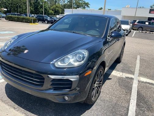 2017 Porsche Cayenne S