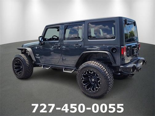2017 Jeep Wrangler Unlimited Sahara
