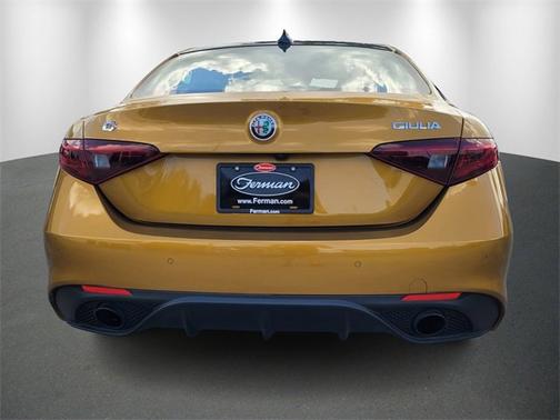 2022 Alfa Romeo Giulia Veloce