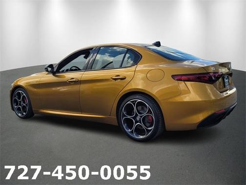 2022 Alfa Romeo Giulia Veloce