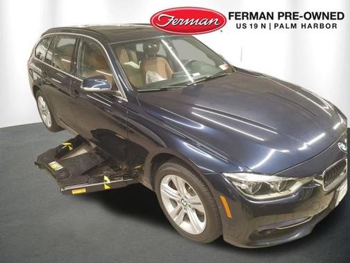 2017 BMW 330 i xDrive
