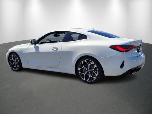 2026 BMW 430 430i