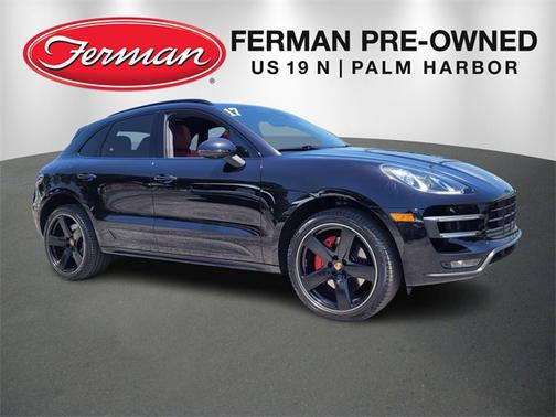 2017 Porsche Macan Turbo