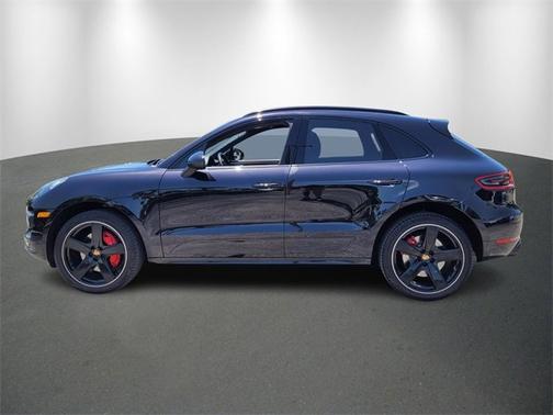 2017 Porsche Macan Turbo