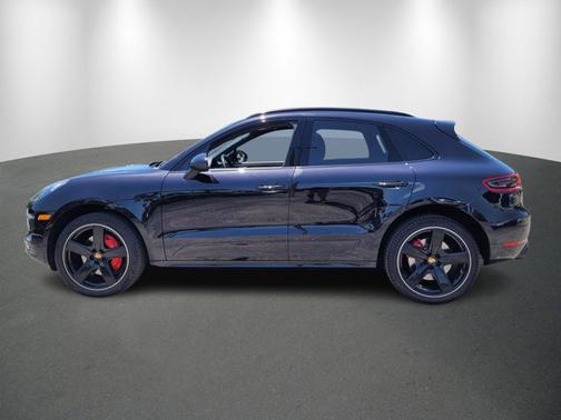 2017 Porsche Macan Turbo