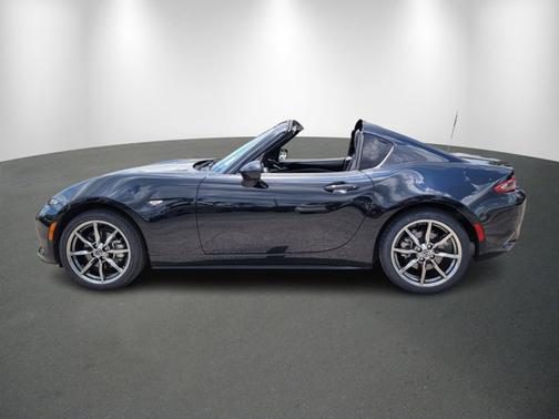 2022 Mazda MX-5 Miata RF Grand Touring
