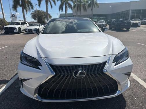 2025 Lexus ES 350 Luxury