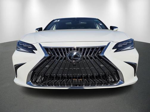 2025 Lexus ES 350 Luxury
