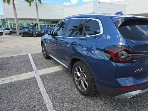 2022 BMW X3 xDrive30i