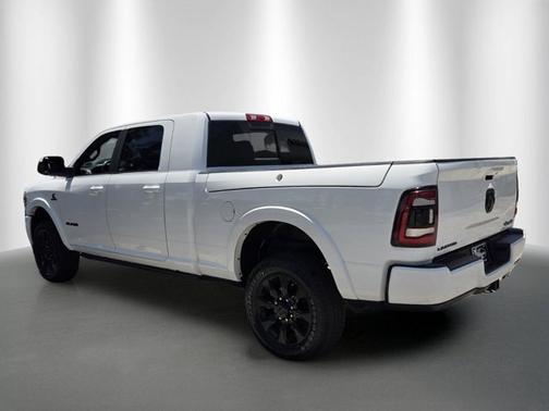 Bright White Clearcoat 2021 RAM 2500 Limited
